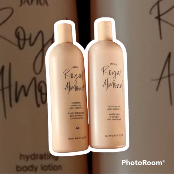 Christmas last Sale 💕 Royal almond lotion and body oil set Jafra 16.9 - Picture 2 of 3